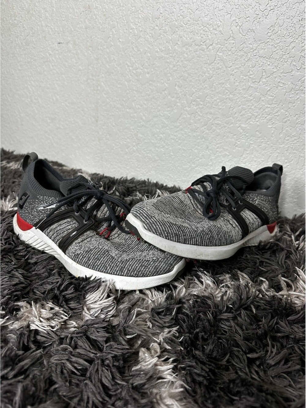 FootJoy HyperFlex Men's Size 8.5 M Grey Knit Golf Shoes Spikeless Sneaker 51027